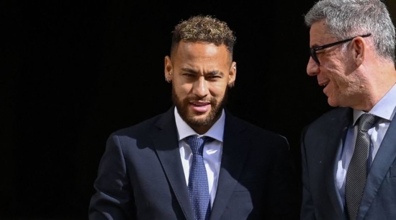 巴塞罗那有多少球迷,巴塞罗那 新浪,皇马巴萨开启内马尔争夺战,皇马巴萨有多少球迷