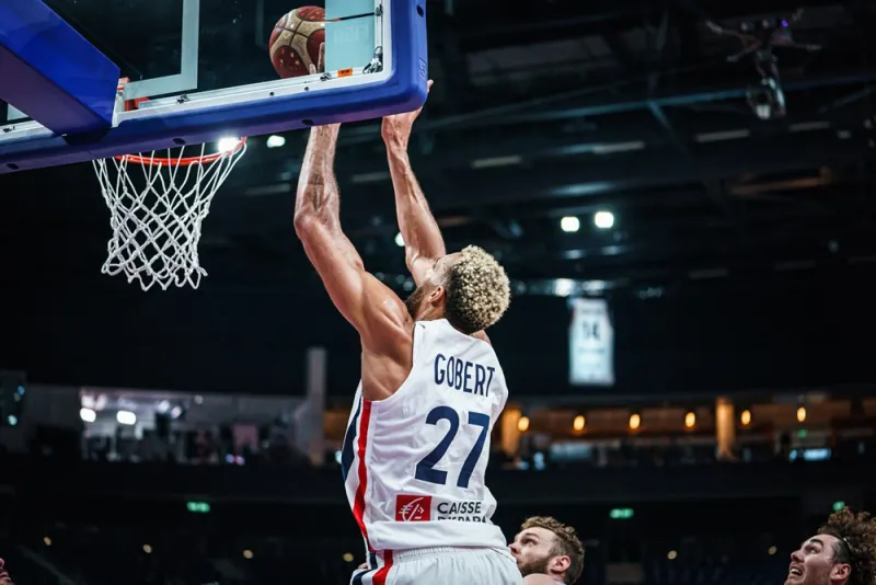 戈贝尔27个篮板,戈贝尔场均篮板,戈贝尔28个篮板