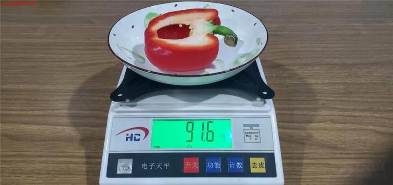 美的630升冰箱评测:甜椒冷藏24小时,水分蒸发率竟不足百分之一