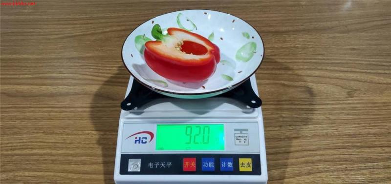 美的630升冰箱评测:甜椒冷藏24小时,水分蒸发率竟不足百分之一