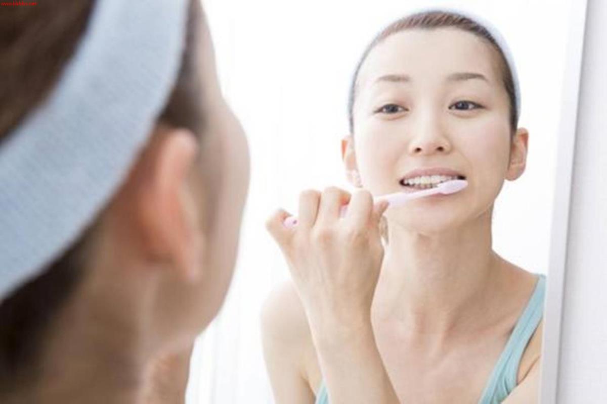 娃生下来后多久可以洗澡?顺产和剖宫产各说法,重点产妇要掌握