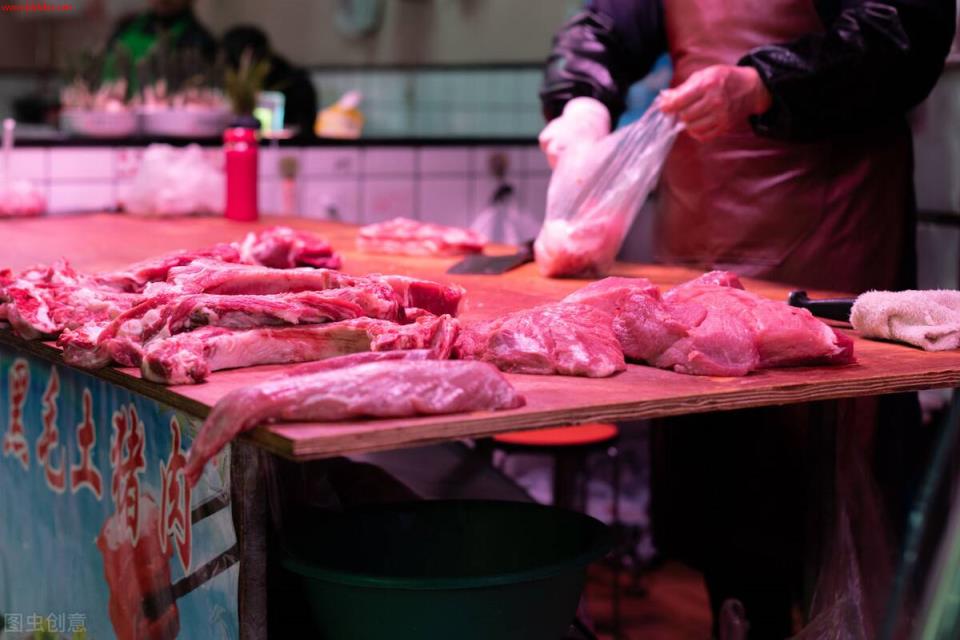 猪肉能放冰箱保鲜多长时间?久冻不吃的猪肉,应尽量少吃或不吃