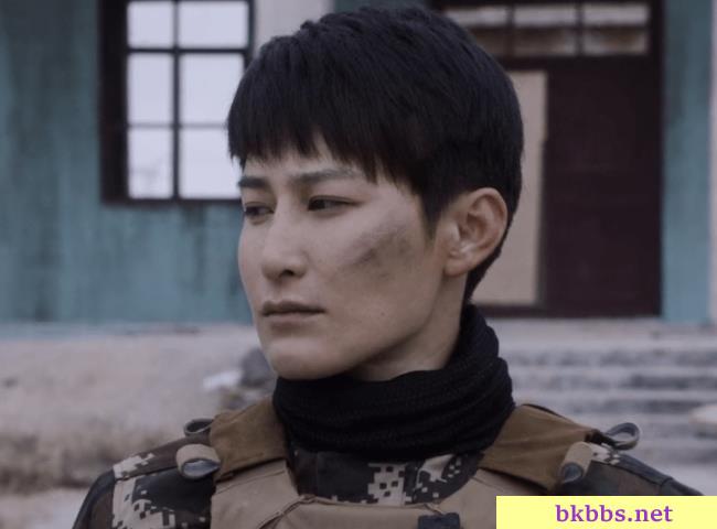 奔着杨洋去追《特战荣耀》，万万没料到，被女兵郭笑笑圈粉