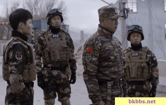 奔着杨洋去追《特战荣耀》，万万没料到，被女兵郭笑笑圈粉