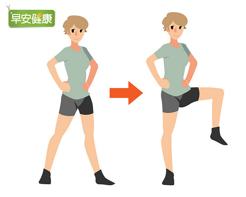 站立侧抬腿打造翘臀