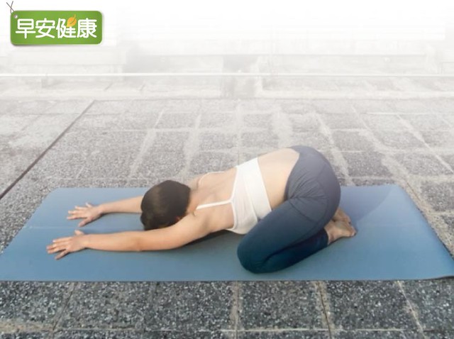 婴儿式(分腿版本) child pose