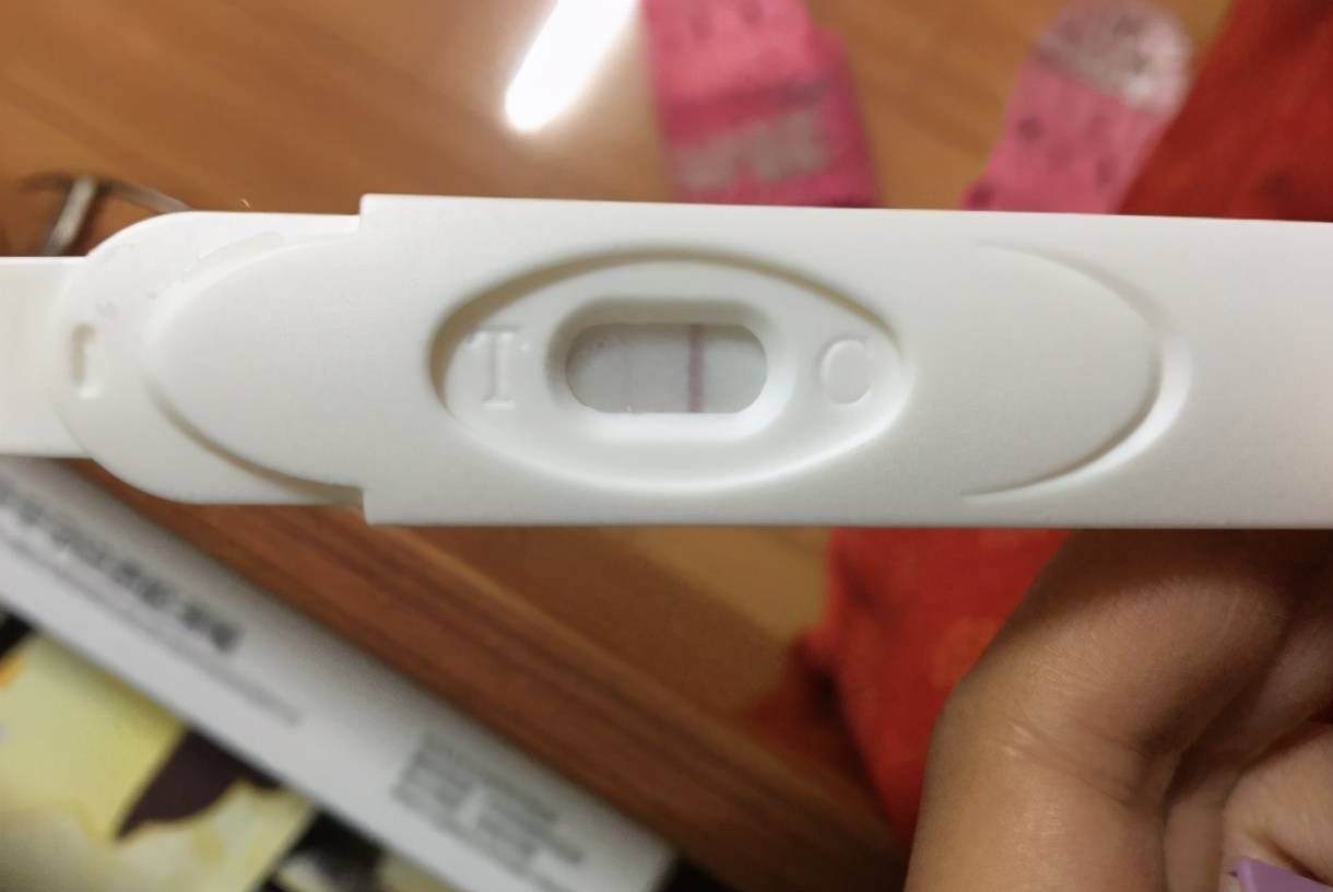 想要确定自己是否怀孕,哪种方式更准确?备孕中的夫妻别大意