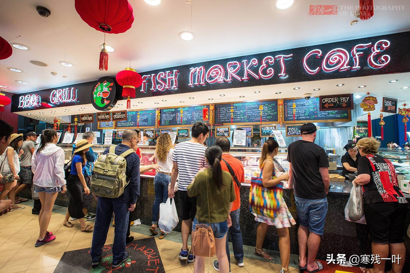 6千一只皇帝蟹,8千一只大龙虾,澳洲高档海鲜中国人眼都不眨拿下