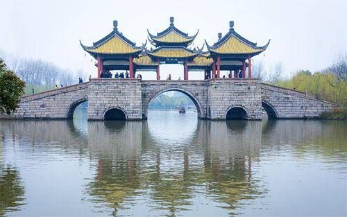 你知道诗词中的“二十四桥”在哪里吗?