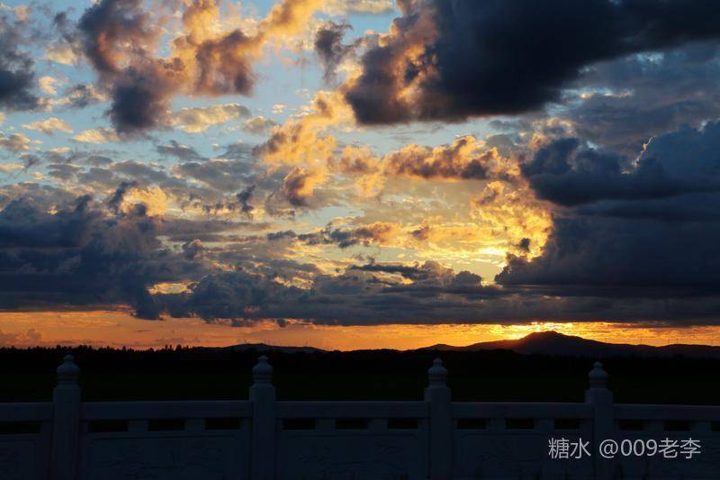 密山市东南中俄边境,有这么一个湖,景色浑然天成