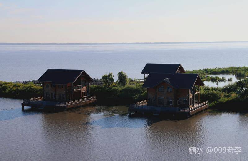 密山市东南中俄边境,有这么一个湖,景色浑然天成