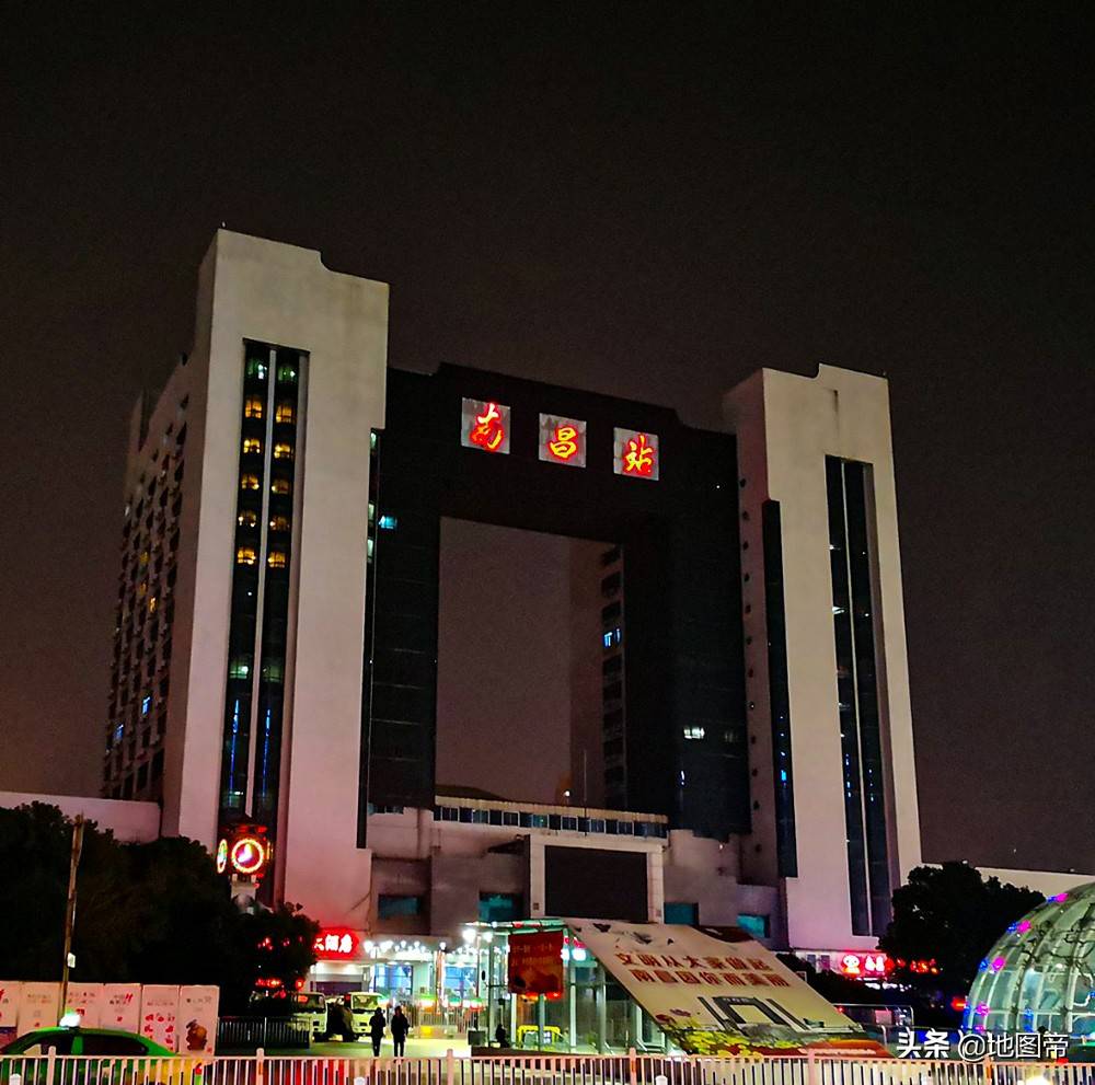 江西南昌站,京九线上唯一的省会枢纽站