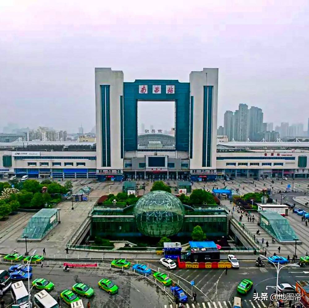 江西南昌站,京九线上唯一的省会枢纽站