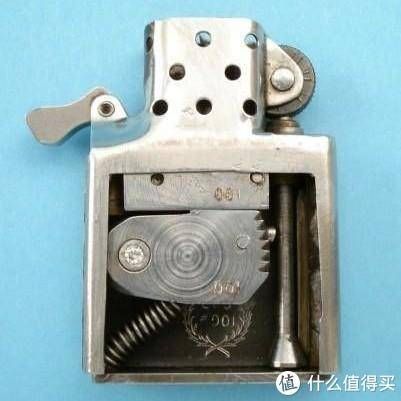 不抽烟时代也要有玩火精神,盘点世界级的几款打火机