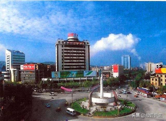 老照片:贵州凯里市,30年的岁月变迁,一座城市的历史记忆