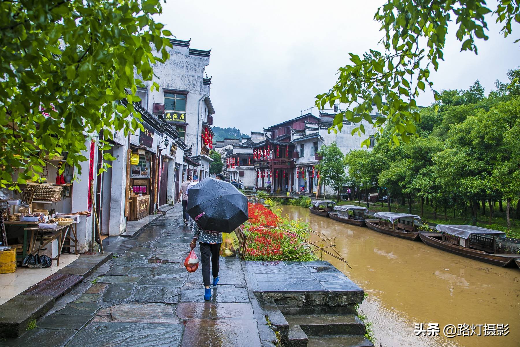 江西婺源有座古村,名字俗气带“坑”,风景却堪比江南乌镇