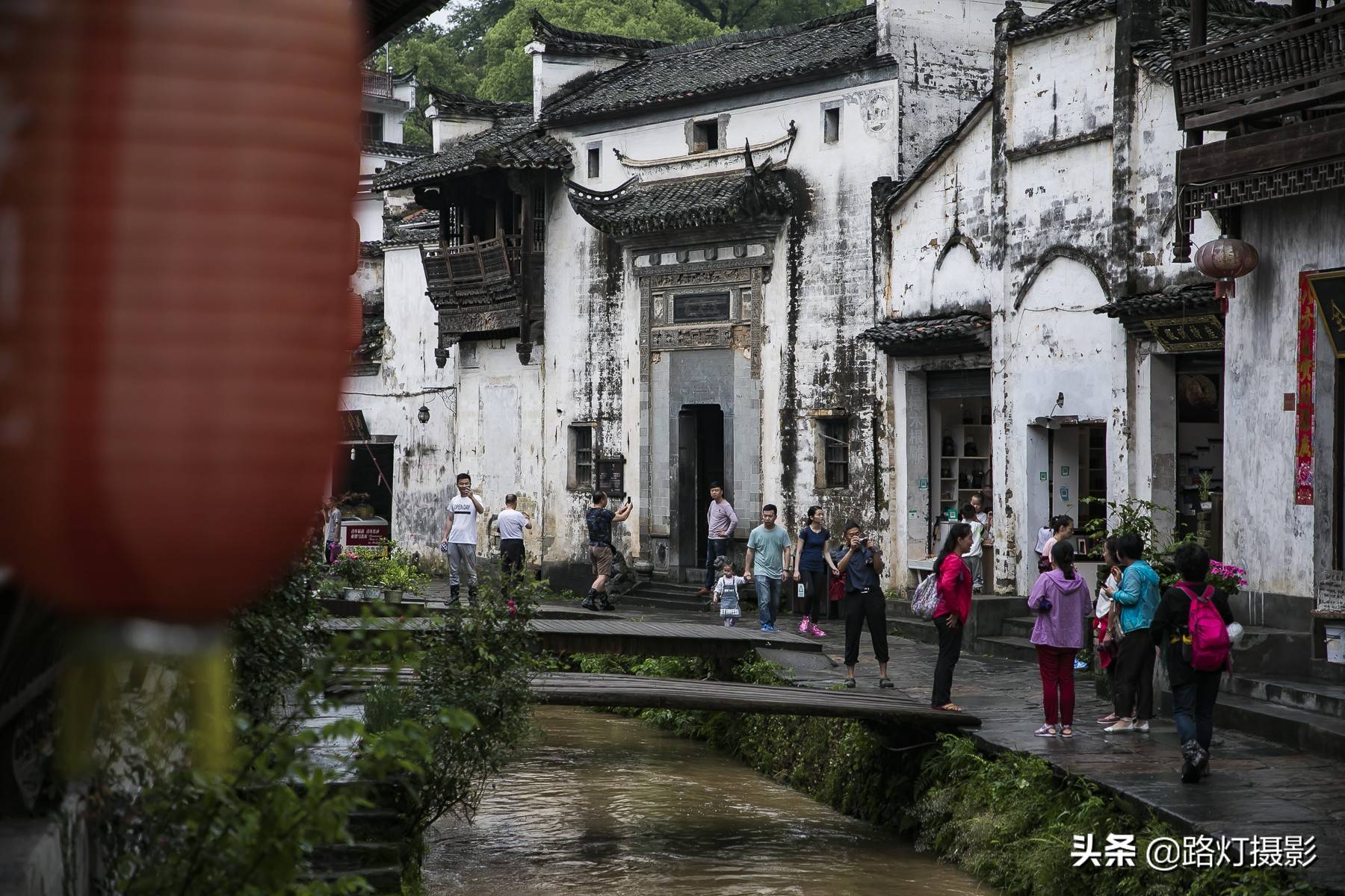 江西婺源有座古村,名字俗气带“坑”,风景却堪比江南乌镇