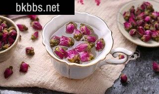女人喝什么花茶能美容养颜 让女人美容养颜的花茶有哪些