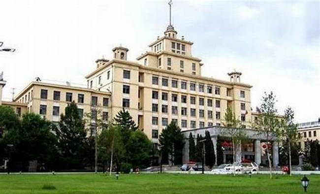 黑龙江大学