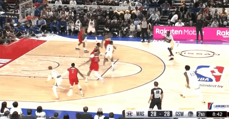 露一手!怀斯曼接队友分球,三分张手就有