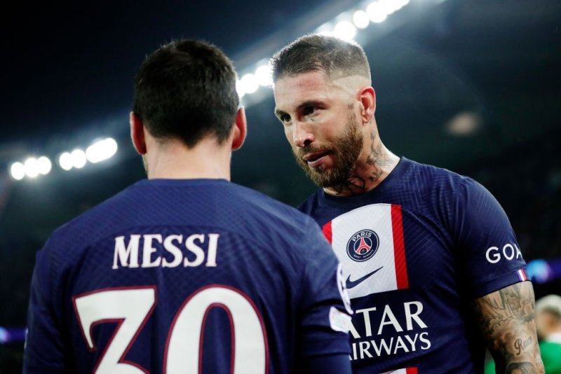 梅西转会巴黎新闻