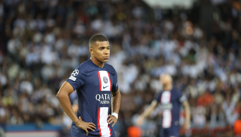 蓝色电台:姆巴佩对家人说我们错了,首先就是我做错了