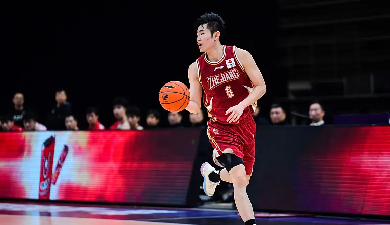 浙江队:林孝天左踝关节骨折,刘双语阑尾炎预计一周康复